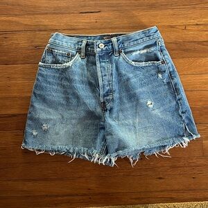 Abercrombie & Fitch high-rise 4in short size 26/2